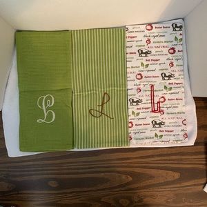 3 NWOT Kitchen Towels